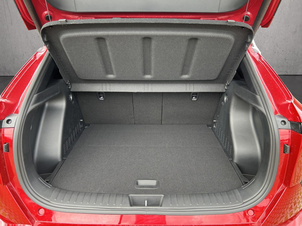 https://csb-strapi-files.fsn1.your-objectstorage.com/inventory-cars/images/c3ca0041ec71aee06c052e4657999ac6c936a596/18_1280_7475.jpg
