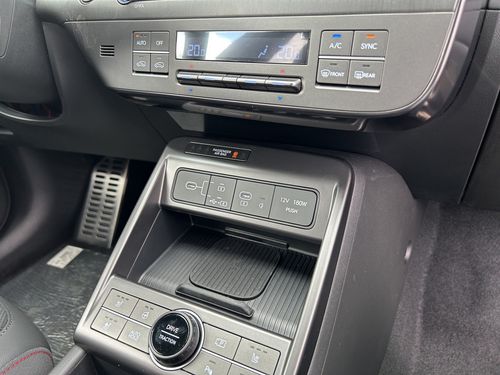 https://csb-strapi-files.fsn1.your-objectstorage.com/inventory-cars/images/c3ca0041ec71aee06c052e4657999ac6c936a596/21_500_3394.jpg