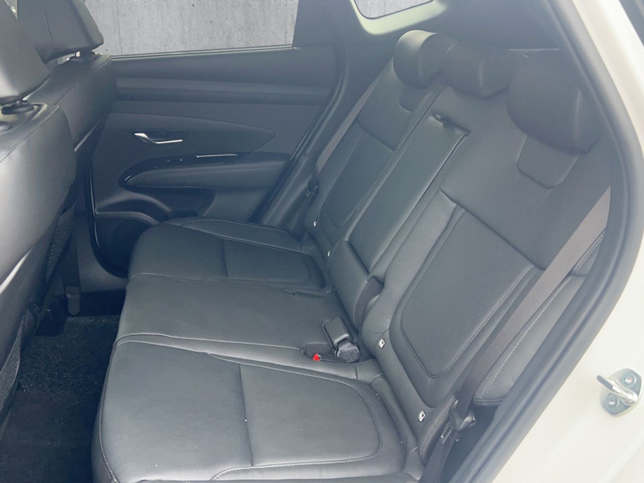 https://csb-strapi-files.fsn1.your-objectstorage.com/inventory-cars/images/c4a7ca31a28313ebe9d1bc877bc91a1de7c3cee5/15_1280_1153.jpg