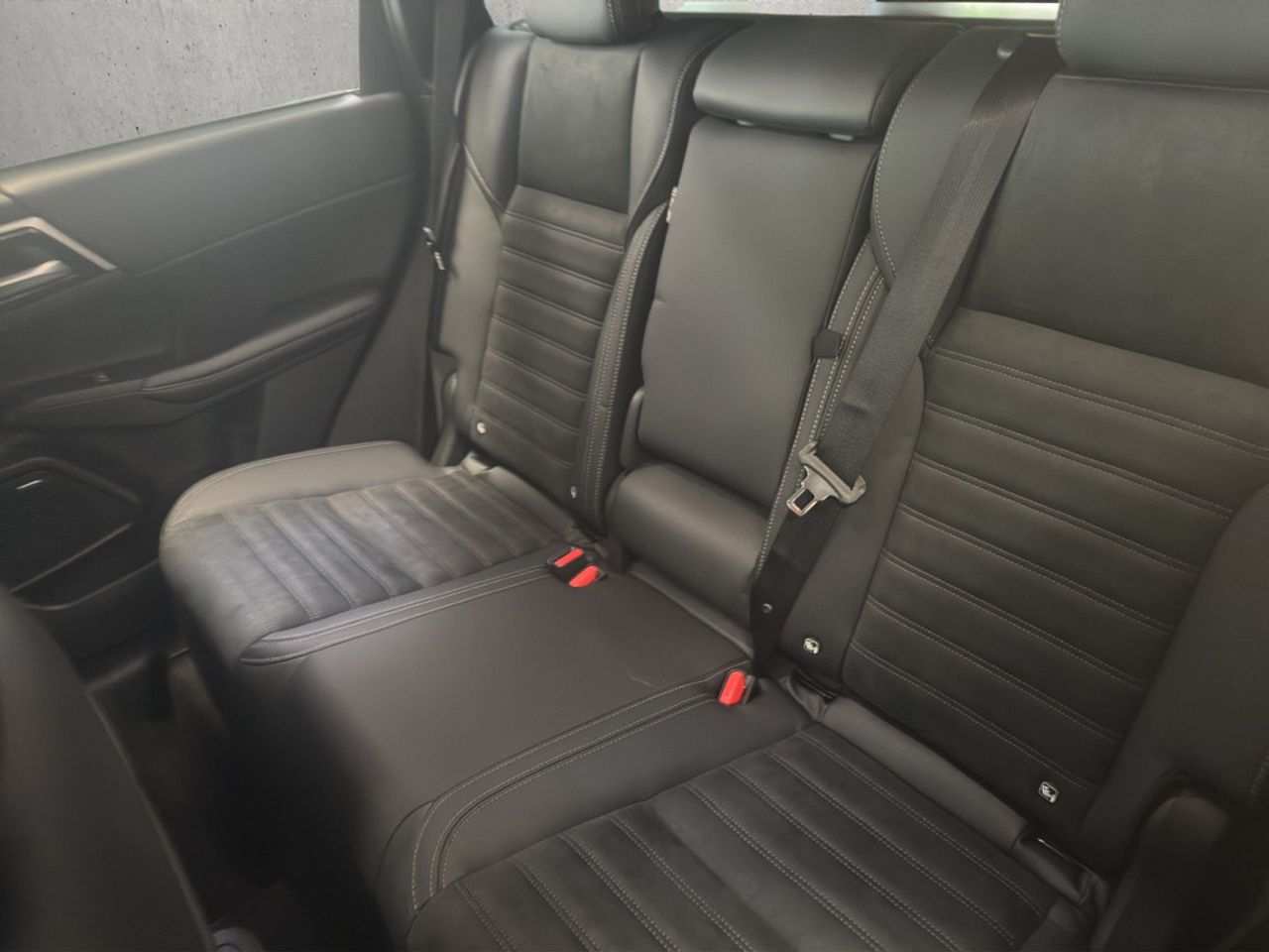 https://csb-strapi-files.fsn1.your-objectstorage.com/inventory-cars/images/c52ddec120b3c7337414584db0abe14913bdd34a/14_1280_7966.jpg
