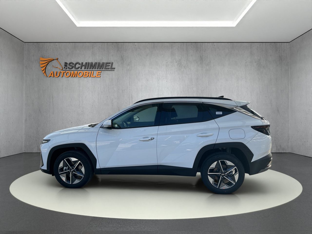 https://csb-strapi-files.fsn1.your-objectstorage.com/inventory-cars/images/c53643fab4eea686e81ada65a32810c01787edf1/3_1280_8712.jpg