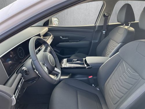 https://csb-strapi-files.fsn1.your-objectstorage.com/inventory-cars/images/c53643fab4eea686e81ada65a32810c01787edf1/9_500_6510.jpg