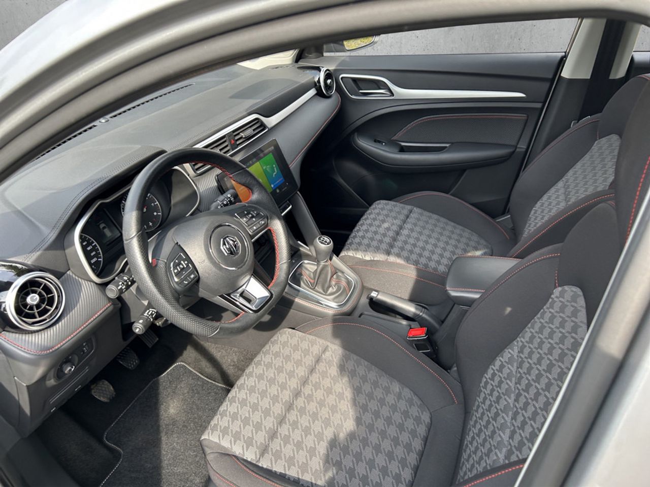https://csb-strapi-files.fsn1.your-objectstorage.com/inventory-cars/images/c681be480cb873620c516ce5ce6e5dabcbc89e2d/33_1280_3973.jpg
