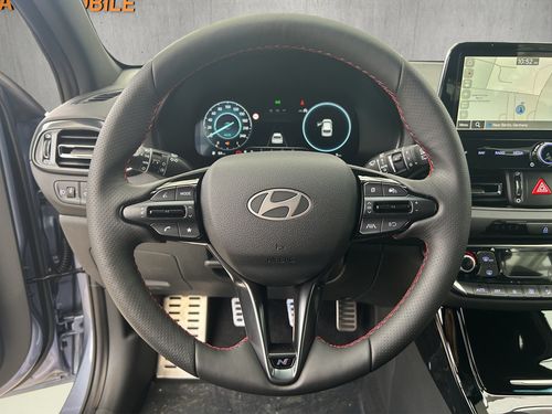 https://csb-strapi-files.fsn1.your-objectstorage.com/inventory-cars/images/c685fc56ae3d0cdb151e5c681f71bdb26ce619dc/10_500_3060.jpg