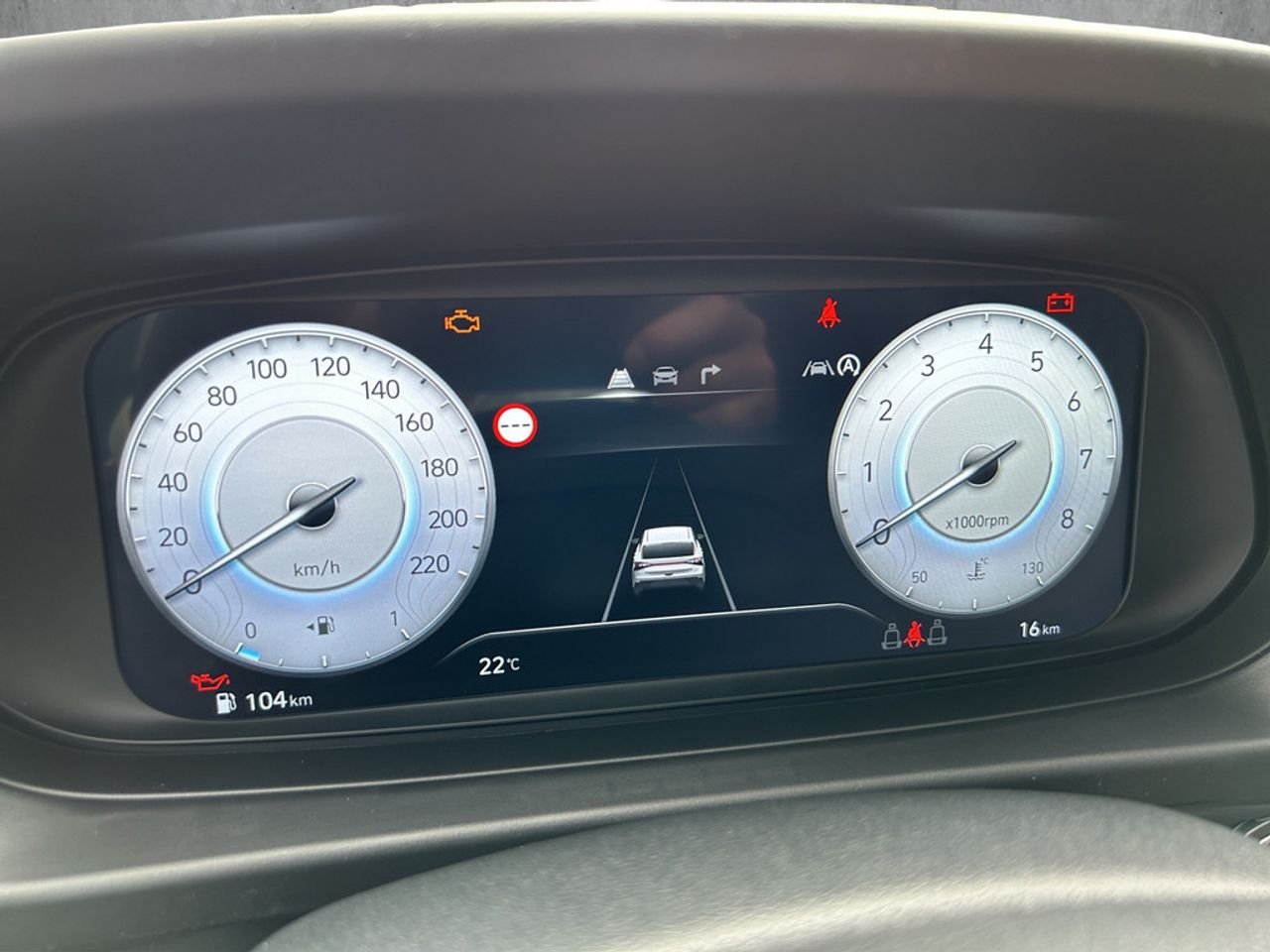 https://csb-strapi-files.fsn1.your-objectstorage.com/inventory-cars/images/c6b0210cf07c85b8a0c46ad60e15344435fad2eb/11_1280_5171.jpg