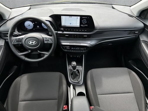 https://csb-strapi-files.fsn1.your-objectstorage.com/inventory-cars/images/c6b0210cf07c85b8a0c46ad60e15344435fad2eb/15_500_1127.jpg