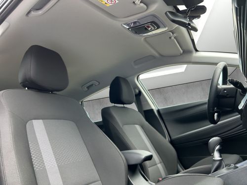 https://csb-strapi-files.fsn1.your-objectstorage.com/inventory-cars/images/c6b0210cf07c85b8a0c46ad60e15344435fad2eb/21_500_5333.jpg