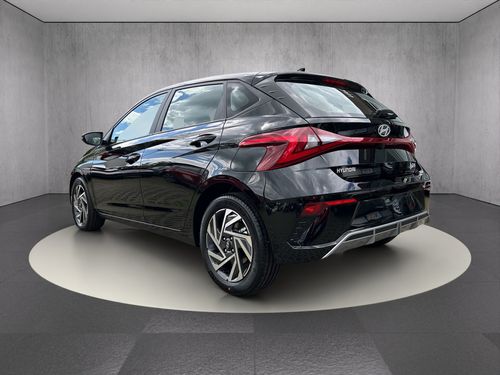 https://csb-strapi-files.fsn1.your-objectstorage.com/inventory-cars/images/c6b0210cf07c85b8a0c46ad60e15344435fad2eb/4_500_4504.jpg