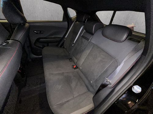 https://csb-strapi-files.fsn1.your-objectstorage.com/inventory-cars/images/c6ce9dd2430cfcfe6b6b7fa63ece2866031112d3/13_500_9410.jpg