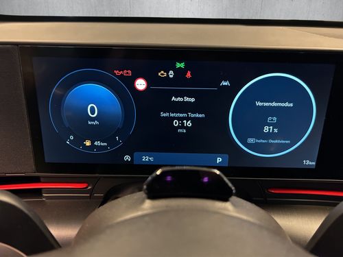 https://csb-strapi-files.fsn1.your-objectstorage.com/inventory-cars/images/c6ce9dd2430cfcfe6b6b7fa63ece2866031112d3/19_500_7132.jpg