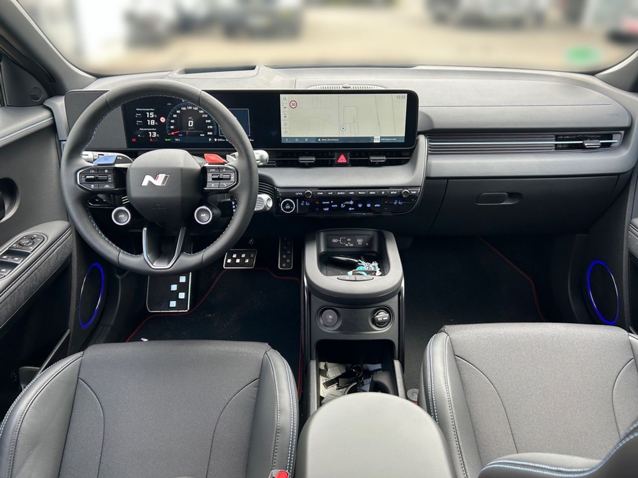 https://csb-strapi-files.fsn1.your-objectstorage.com/inventory-cars/images/c73fda16a7d887dd0009603025196836b012936d/10_1280_5620.jpg