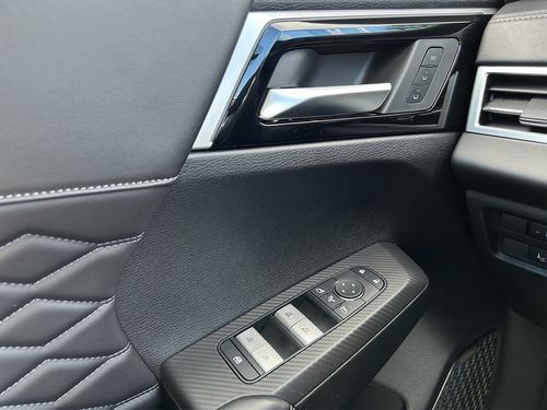 https://csb-strapi-files.fsn1.your-objectstorage.com/inventory-cars/images/c7ce4855fa4840c3d97f46245b21dee01f77f34f/13_500_8401.jpg