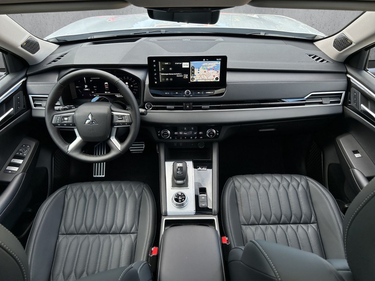 https://csb-strapi-files.fsn1.your-objectstorage.com/inventory-cars/images/c7ce4855fa4840c3d97f46245b21dee01f77f34f/15_1280_1746.jpg