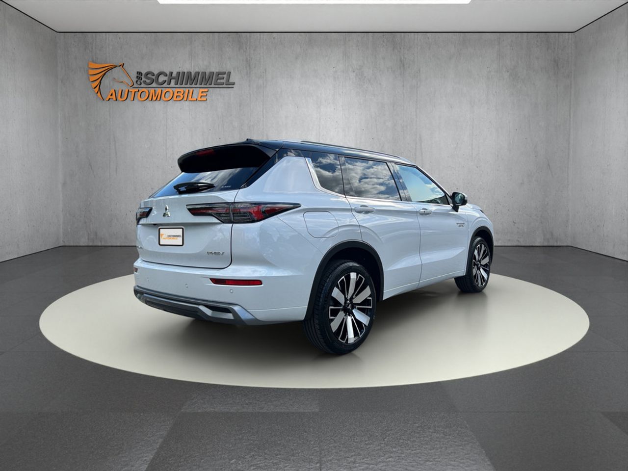 https://csb-strapi-files.fsn1.your-objectstorage.com/inventory-cars/images/c7ce4855fa4840c3d97f46245b21dee01f77f34f/6_1280_5510.jpg