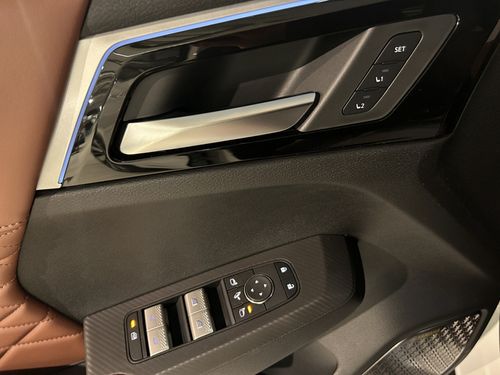 https://csb-strapi-files.fsn1.your-objectstorage.com/inventory-cars/images/c7df47c8075a7ae5d68f3893875768fc6ac3045b/13_500_2484.jpg