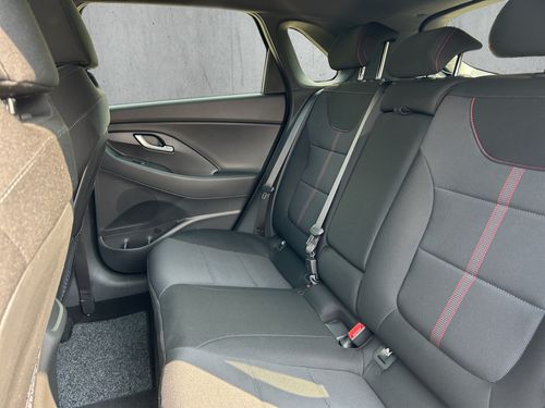 https://csb-strapi-files.fsn1.your-objectstorage.com/inventory-cars/images/c7ef78653f05e63c824b31669ed4a90dd3ea64b4/15_500_3194.jpg