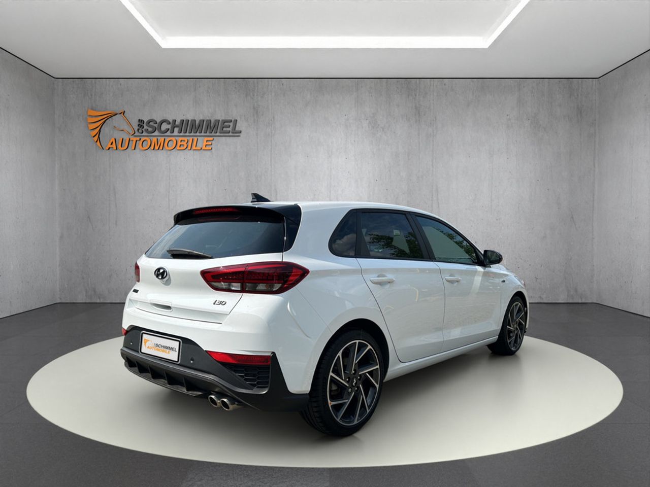 https://csb-strapi-files.fsn1.your-objectstorage.com/inventory-cars/images/c7ef78653f05e63c824b31669ed4a90dd3ea64b4/6_1280_8796.jpg