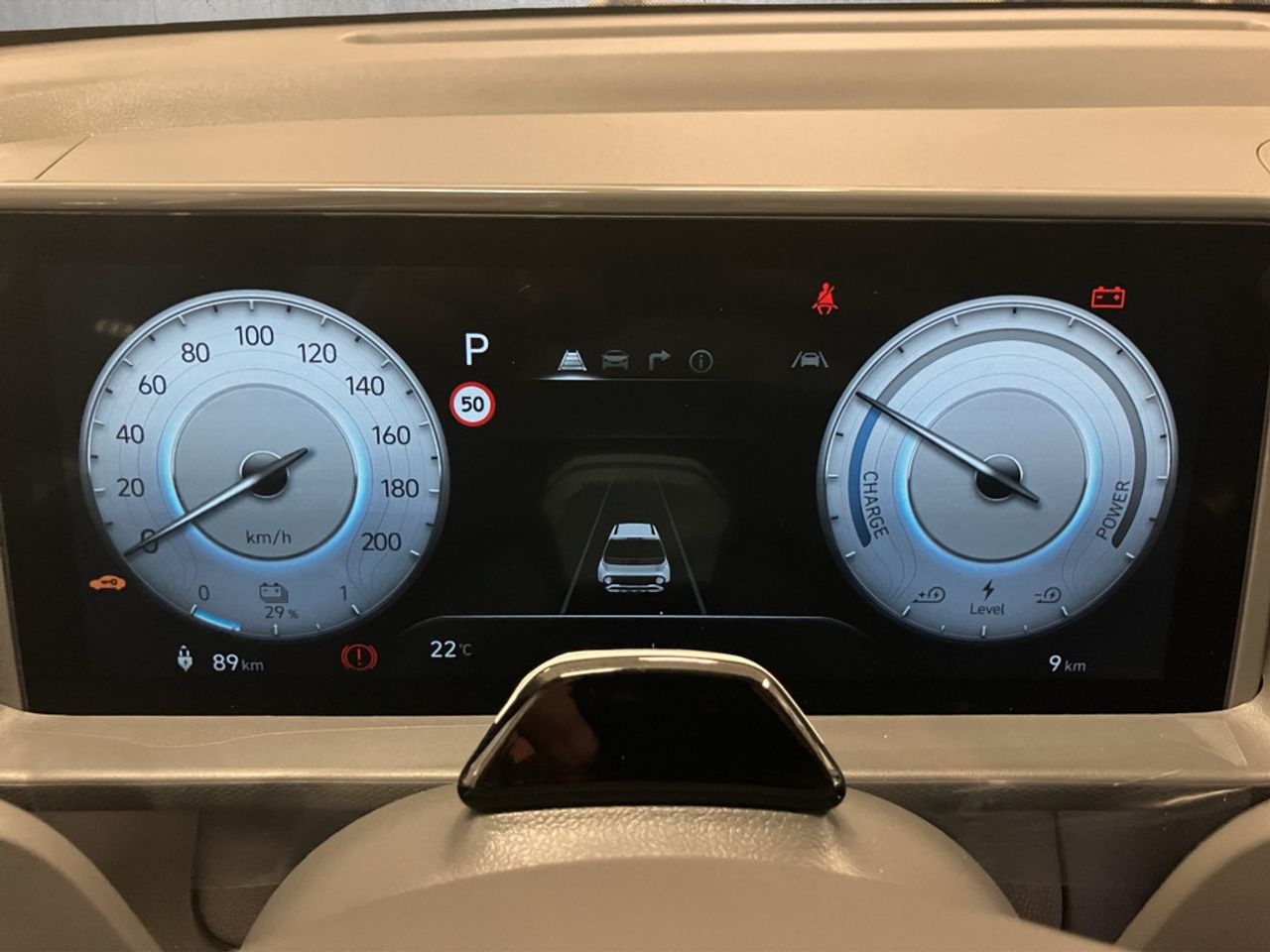 https://csb-strapi-files.fsn1.your-objectstorage.com/inventory-cars/images/c8ffea37a71585e64edd7e1d69e8495e9933eeff/11_1280_7355.jpg