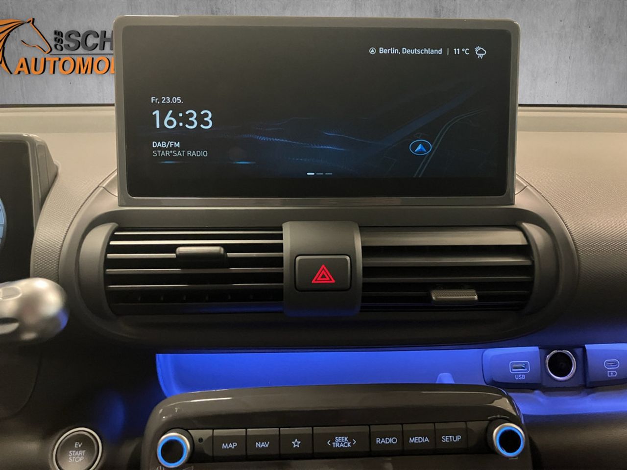 https://csb-strapi-files.fsn1.your-objectstorage.com/inventory-cars/images/c8ffea37a71585e64edd7e1d69e8495e9933eeff/12_1280_9037.jpg