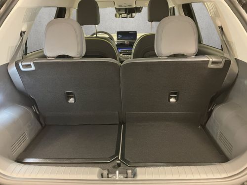 https://csb-strapi-files.fsn1.your-objectstorage.com/inventory-cars/images/c8ffea37a71585e64edd7e1d69e8495e9933eeff/18_500_1885.jpg