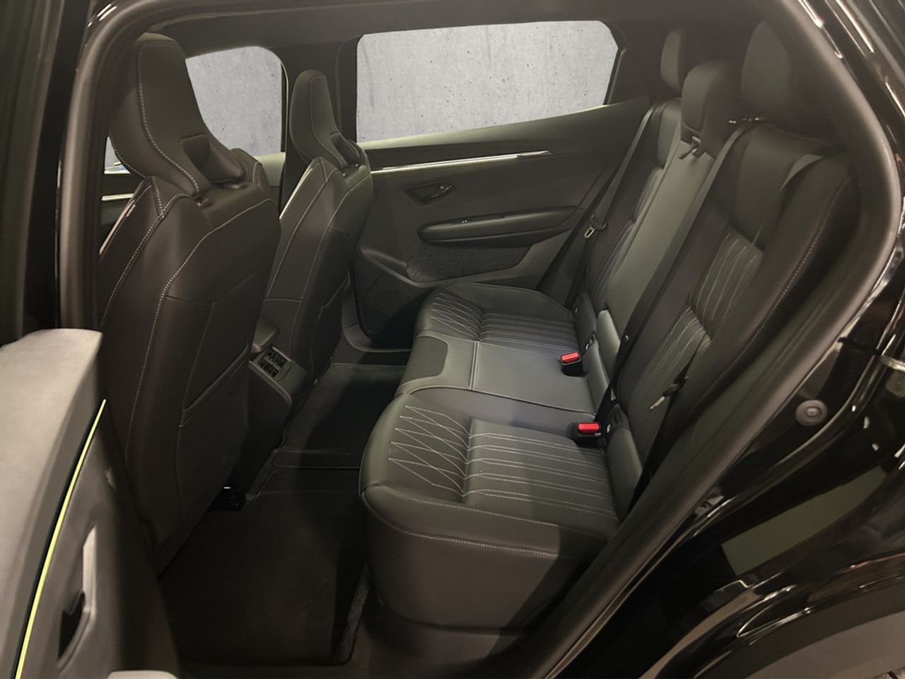 https://csb-strapi-files.fsn1.your-objectstorage.com/inventory-cars/images/c9b3fad43d5ea3339b2cfba282825c2833958dcc/14_1280_8269.jpg