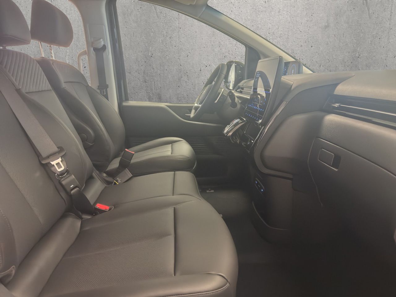 https://csb-strapi-files.fsn1.your-objectstorage.com/inventory-cars/images/ca7440079bc9556a0d9033fbd90d0cf88bd9ea79/20_1280_3984.jpg