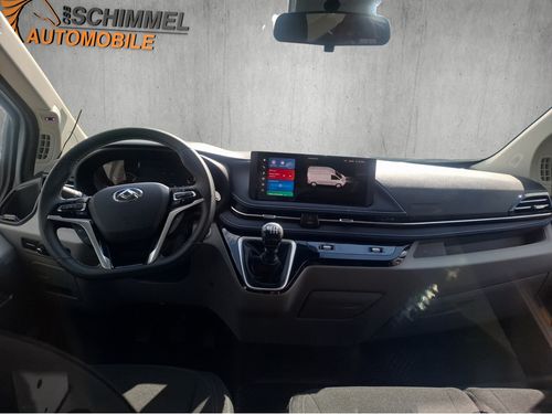 https://csb-strapi-files.fsn1.your-objectstorage.com/inventory-cars/images/ce8db357a25e9f38d93e3785d072f8d3a4cb6813/15_500_6893.jpg
