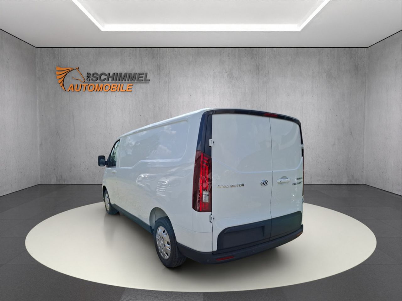 https://csb-strapi-files.fsn1.your-objectstorage.com/inventory-cars/images/ce8db357a25e9f38d93e3785d072f8d3a4cb6813/4_1280_1688.jpg