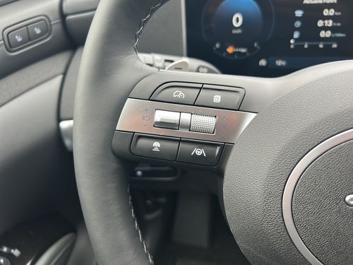 https://csb-strapi-files.fsn1.your-objectstorage.com/inventory-cars/images/cf68968959dba24855ff9545515aae26b0241a76/32_500_8851.jpg