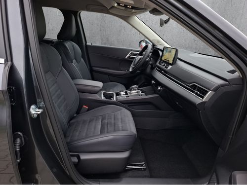 https://csb-strapi-files.fsn1.your-objectstorage.com/inventory-cars/images/cf7417f963cf4f6ba09116168ca07de197c02282/19_500_8065.jpg