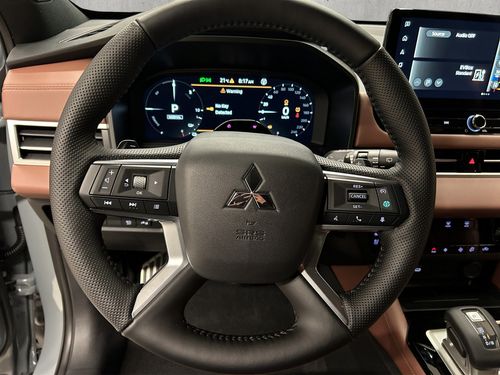https://csb-strapi-files.fsn1.your-objectstorage.com/inventory-cars/images/cfb4eae63352a3692fe0a18488737a3ab76e2456/10_500_5561.jpg