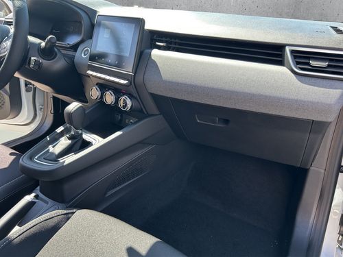 https://csb-strapi-files.fsn1.your-objectstorage.com/inventory-cars/images/d39b3e2cdc246d0605c284f44a88bf8358725de6/17_500_1919.jpg