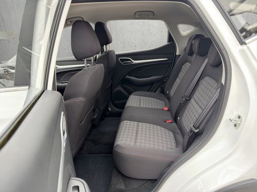 https://csb-strapi-files.fsn1.your-objectstorage.com/inventory-cars/images/d406d881715bee86f54a2cbaea3056517c2096ec/12_500_5469.jpg