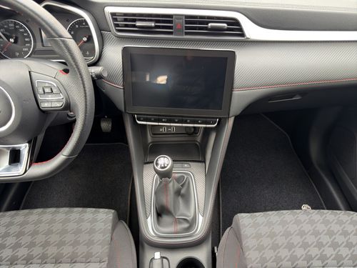 https://csb-strapi-files.fsn1.your-objectstorage.com/inventory-cars/images/d406d881715bee86f54a2cbaea3056517c2096ec/14_500_7226.jpg