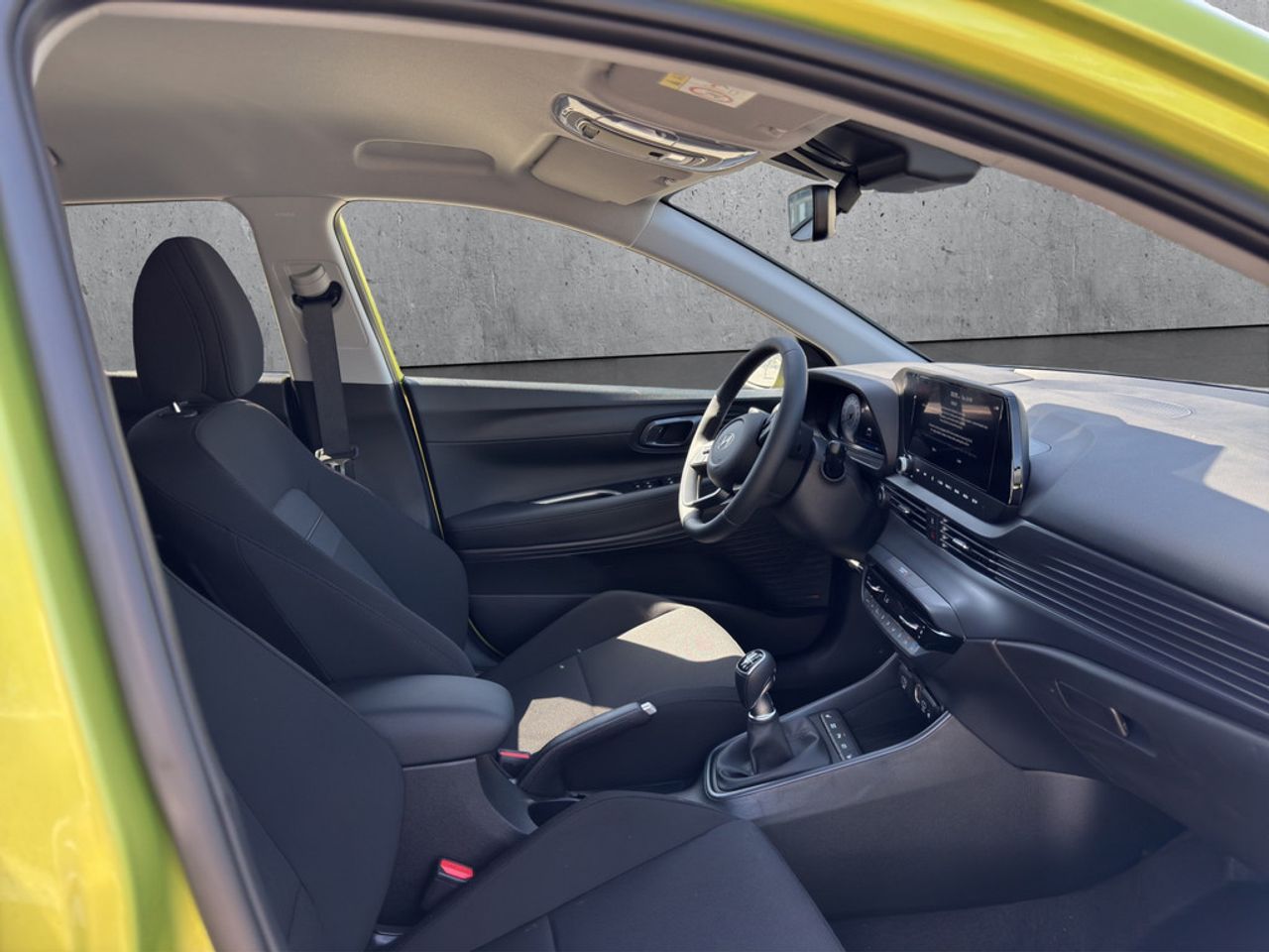https://csb-strapi-files.fsn1.your-objectstorage.com/inventory-cars/images/d465ef99de4c64d439da217f85405c8baf56e5ce/13_1280_4265.jpg