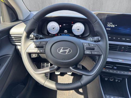 https://csb-strapi-files.fsn1.your-objectstorage.com/inventory-cars/images/d465ef99de4c64d439da217f85405c8baf56e5ce/19_500_1665.jpg