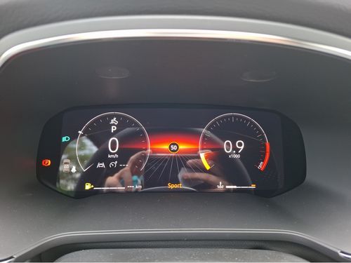 https://csb-strapi-files.fsn1.your-objectstorage.com/inventory-cars/images/d4a259ec8b3f8285cfa0cfca2dcee2a6fef1cf8b/11_500_4244.jpg