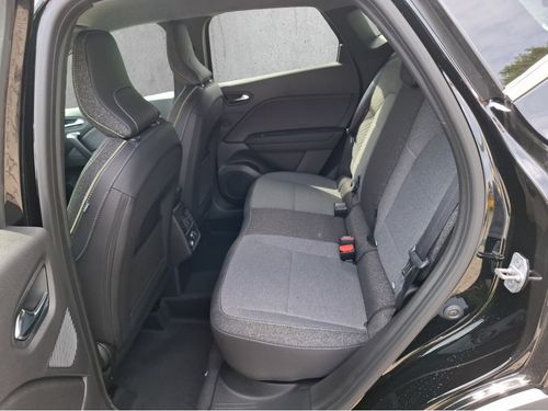 https://csb-strapi-files.fsn1.your-objectstorage.com/inventory-cars/images/d4a259ec8b3f8285cfa0cfca2dcee2a6fef1cf8b/14_500_9687.jpg
