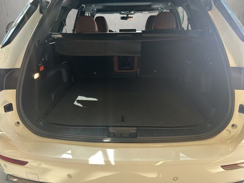 https://csb-strapi-files.fsn1.your-objectstorage.com/inventory-cars/images/d5c5a1c6a5b4963fc9104a0a910fd12e23794718/17_500_7911.jpg