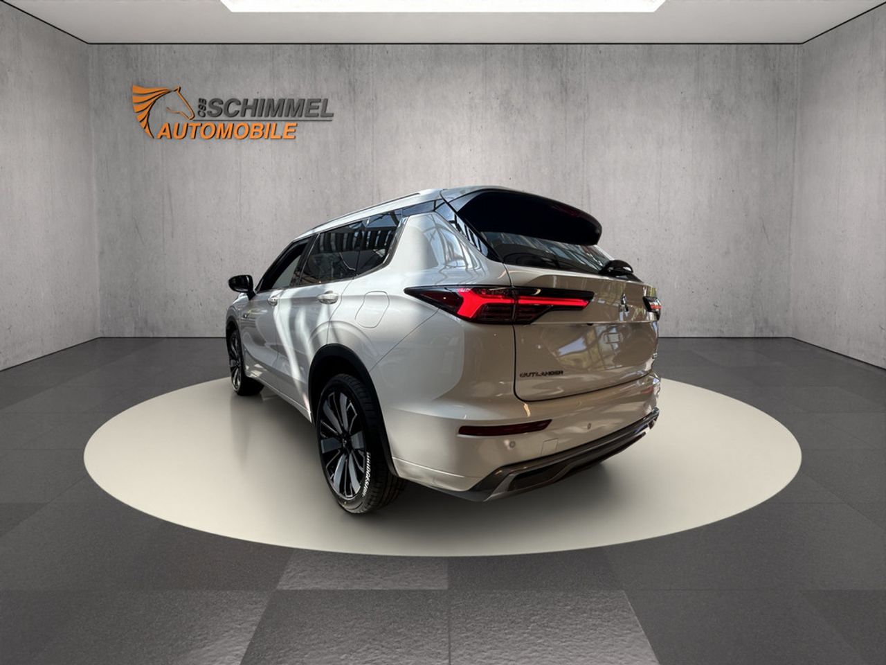 https://csb-strapi-files.fsn1.your-objectstorage.com/inventory-cars/images/d5c5a1c6a5b4963fc9104a0a910fd12e23794718/4_1280_7281.jpg