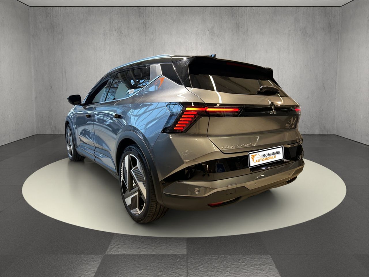 https://csb-strapi-files.fsn1.your-objectstorage.com/inventory-cars/images/d7055a8c7d350e2b4804158d37faf013c712e162/4_1280_3679.jpg