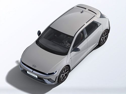 https://csb-strapi-files.fsn1.your-objectstorage.com/inventory-cars/images/d82e40b09619f63bbfcb601ff00165b46cf17f08/3_500_4366.jpg