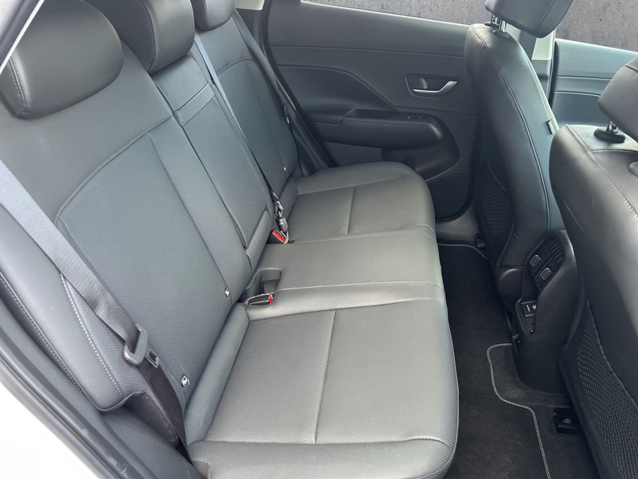 https://csb-strapi-files.fsn1.your-objectstorage.com/inventory-cars/images/d8a99796eda11936fb62858f7f93bb3e5892e246/19_1280_7700.jpg