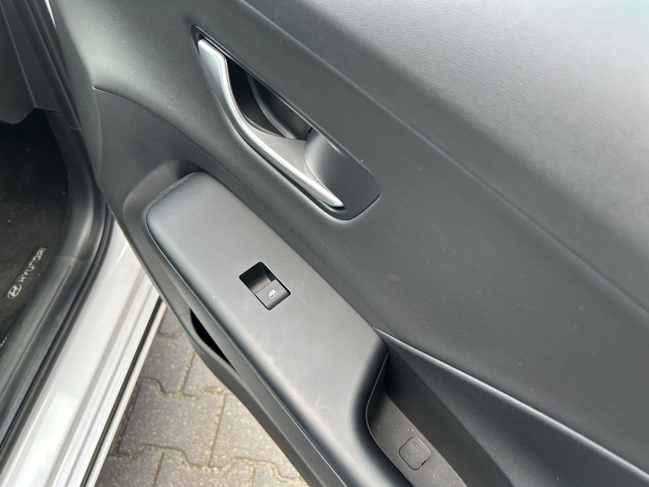 https://csb-strapi-files.fsn1.your-objectstorage.com/inventory-cars/images/d8a99796eda11936fb62858f7f93bb3e5892e246/21_1280_9236.jpg