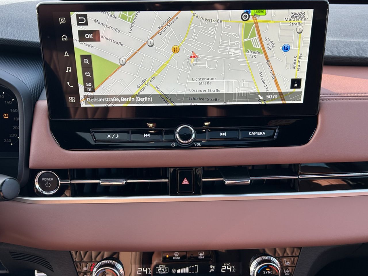 https://csb-strapi-files.fsn1.your-objectstorage.com/inventory-cars/images/da7a3494753ad1dde3005cc49762075fd32ee930/20_1280_9138.jpg