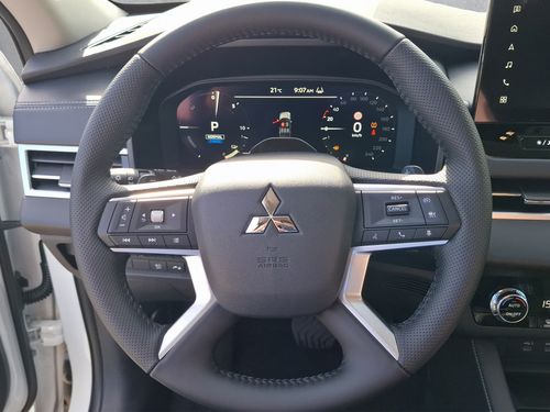 https://csb-strapi-files.fsn1.your-objectstorage.com/inventory-cars/images/dacdc8b2c9d02d8aa10165a2134bf544b5a71ac9/10_500_4255.jpg