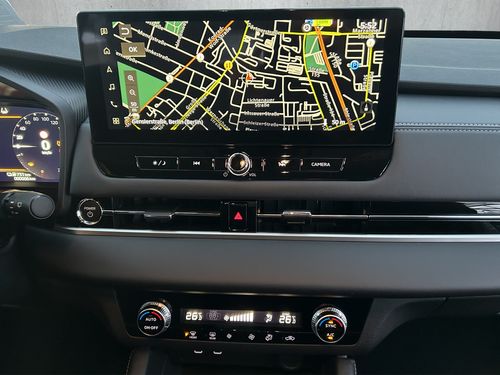https://csb-strapi-files.fsn1.your-objectstorage.com/inventory-cars/images/daf66a9334ad2ae4150fdbdf7381c76097e11380/12_500_8601.jpg