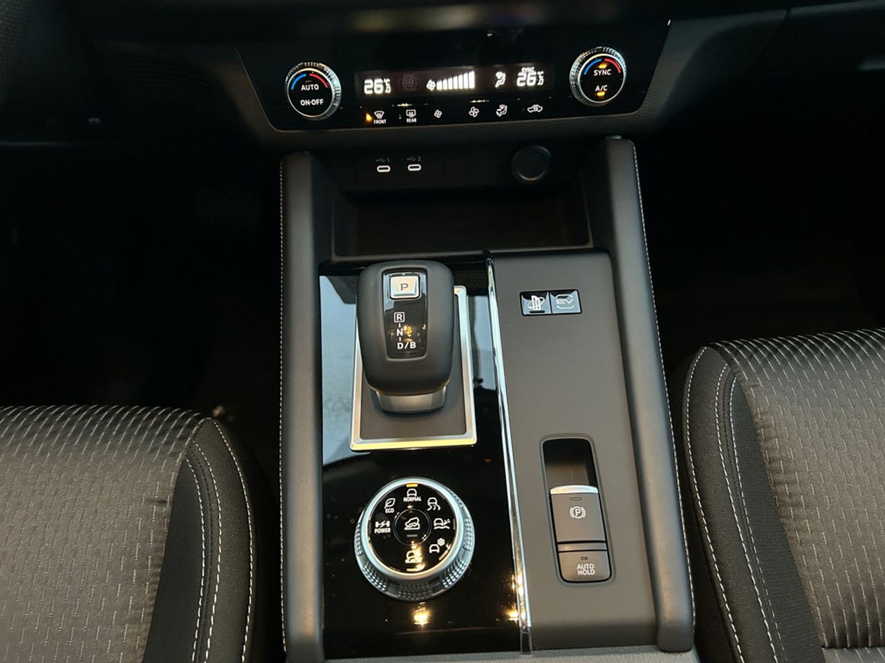 https://csb-strapi-files.fsn1.your-objectstorage.com/inventory-cars/images/daf66a9334ad2ae4150fdbdf7381c76097e11380/16_1280_6792.jpg