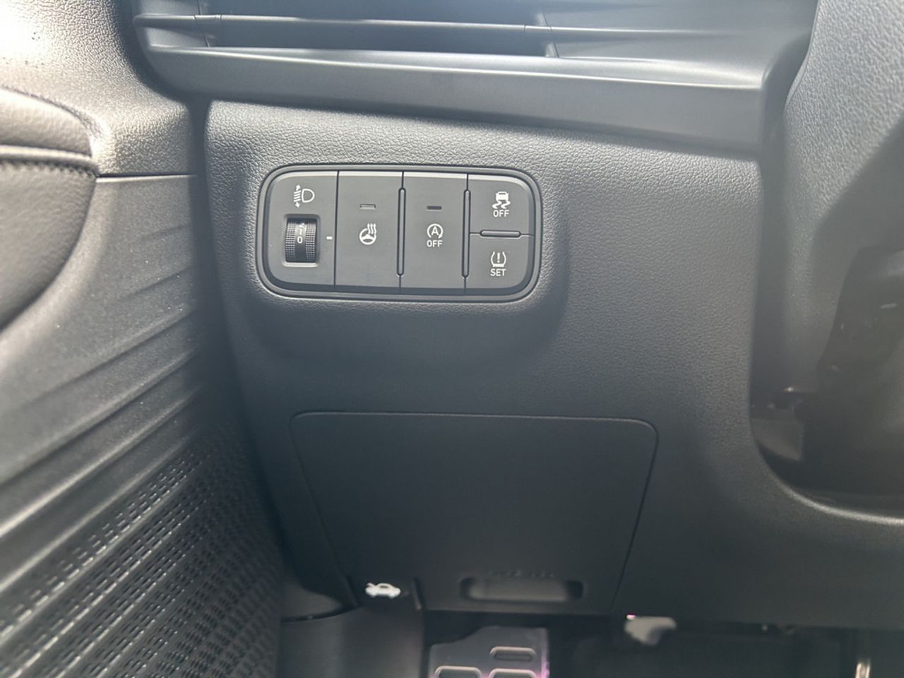 https://csb-strapi-files.fsn1.your-objectstorage.com/inventory-cars/images/dbe44ce821d1d34c8a2d8acacac16d75796dc6ec/13_1280_1225.jpg