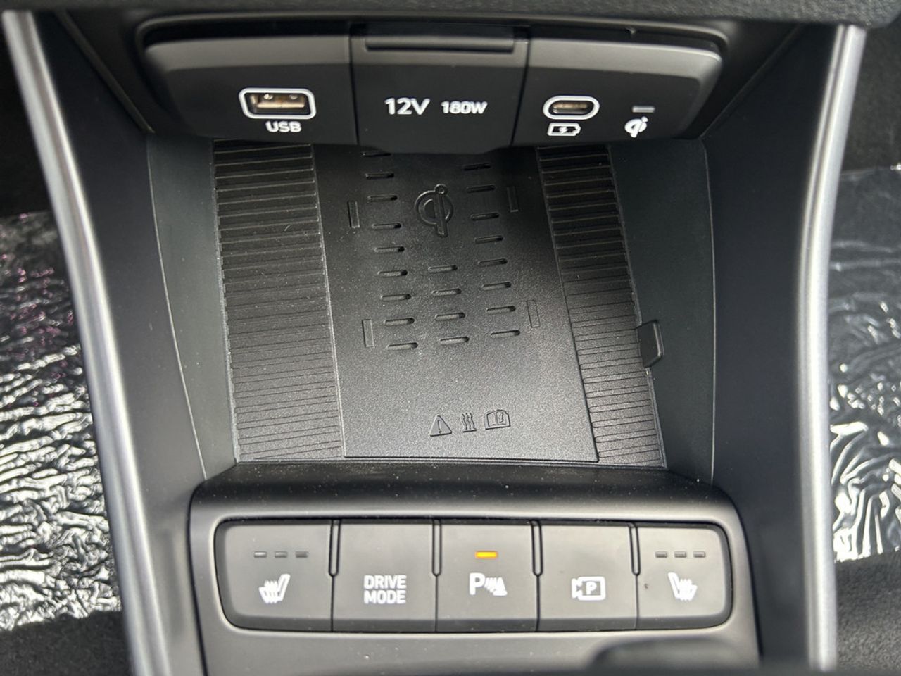 https://csb-strapi-files.fsn1.your-objectstorage.com/inventory-cars/images/dbe44ce821d1d34c8a2d8acacac16d75796dc6ec/17_1280_1028.jpg